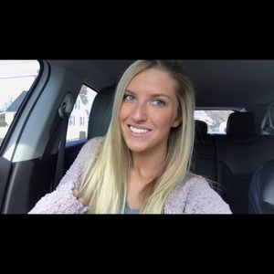 Meet your Posher, Amanda